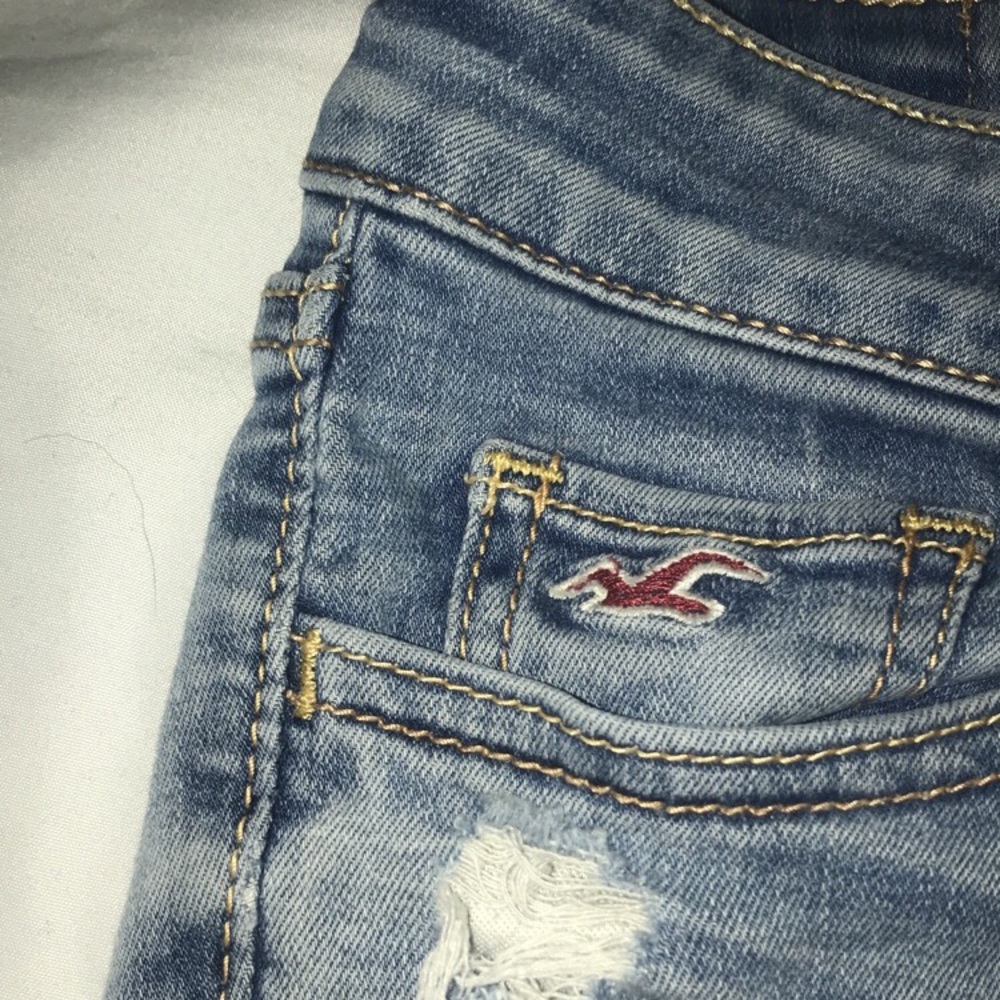 Hollister Shorts - Picture 3 of 3